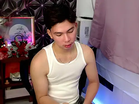 ursweet jade online show from 11-20-25, 10:48