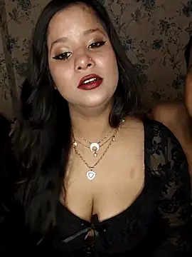 Snapshot of priyaverma00 chatting on 06-13-26, 04:38 priyaverma00 online show from 06-13-26, 04:38