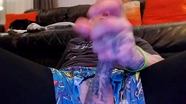 MRTATTWO online show from 09-18-25, 01:18