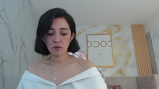 sara lopez s online show from 10-03-25, 01:19