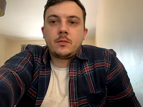 Snapshot of XXKieran chatting on 10-12-25, 11:53 XXKieran online show from 10-12-25, 11:53