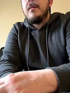 Snapshot of XXKieran chatting on 11-28-25, 11:02 XXKieran online show from 11-28-25, 11:02