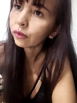 Snapshot of zaira_spice chatting on 05-22-26, 11:10 zaira spice online show from 05-22-26, 11:10