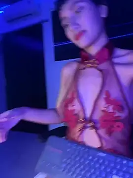 Amberdecolombia online show from 02-25-26, 04:22