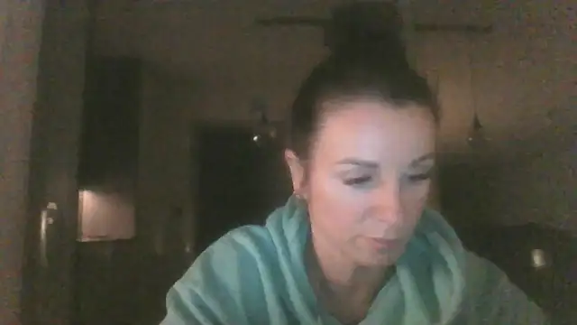 Snapshot of Justnani001 chatting on 10-11-25, 06:50 Justnani001 online show from 10-11-25, 06:50