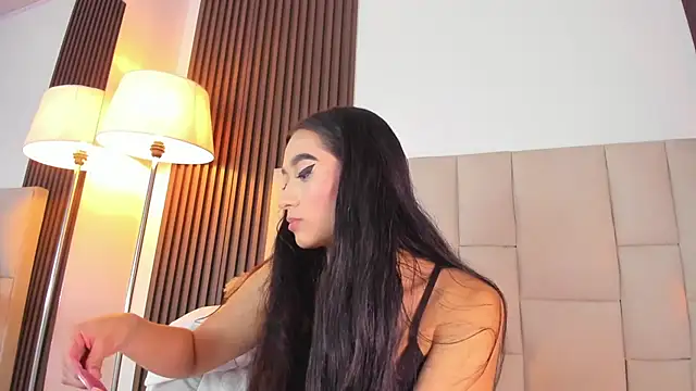 Nicolqueen  online show from 07-20-26, 03:14