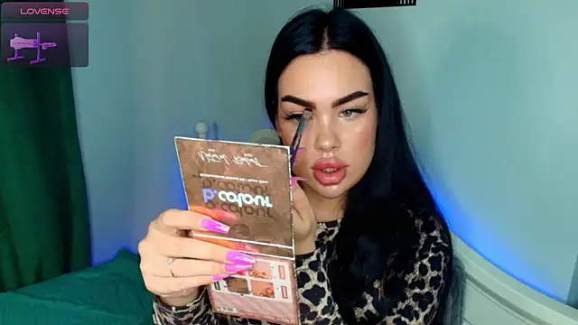 katerine Monroe online show from 11-12-25, 05:52