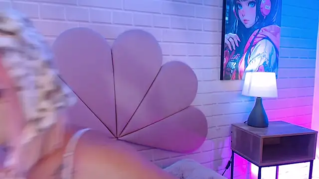 lil candy77 online show from 06-18-26, 12:09