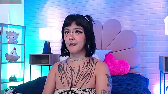 lil candy77 online show from 07-23-26, 02:04