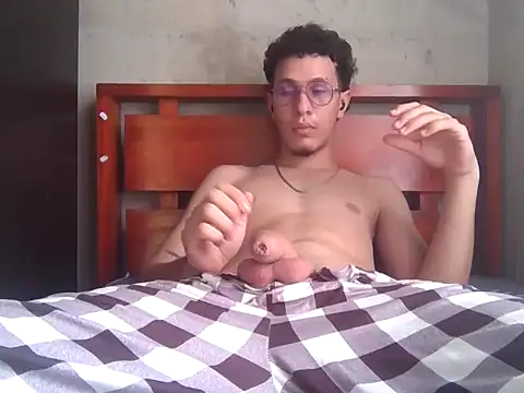 Snapshot of niko__005 chatting on 03-23-26, 09:08 niko 005 online show from 03-23-26, 09:08