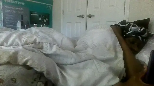 Snapshot of prettymaa chatting on 04-21-26, 07:28 prettymaa online show from 04-21-26, 07:28