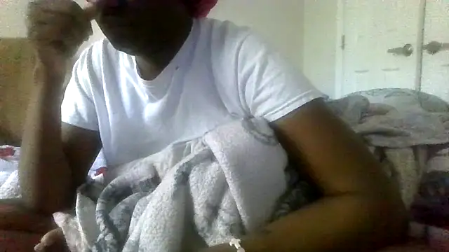 Snapshot of prettymaa chatting on 04-30-26, 06:14 prettymaa online show from 04-30-26, 06:14