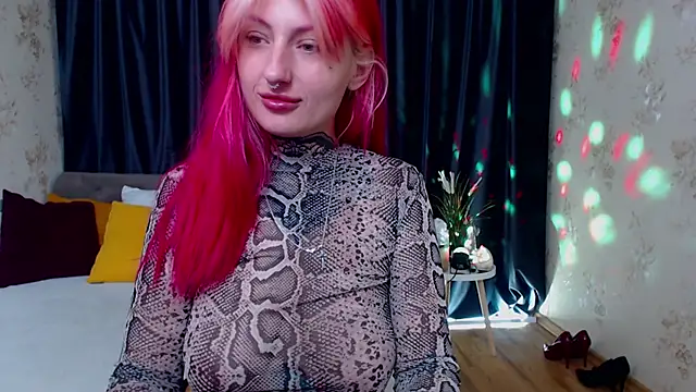 Nina Blum  online show from 11-10-25, 06:34