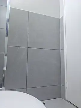 trickyOne online show from 11-24-25, 07:57