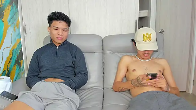 Snapshot of sloppy_sexhard chatting on 10-04-25, 02:37 sloppy sexhard online show from 10-04-25, 02:37