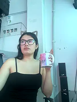 Madisson Leblanc online show from 09-09-25, 01:21