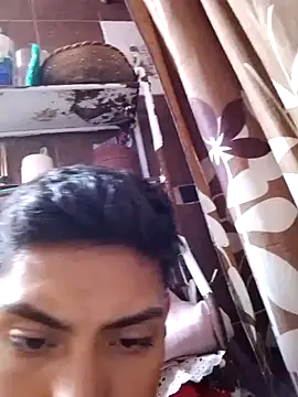 aispuro8505 online show from 09-29-25, 07:24