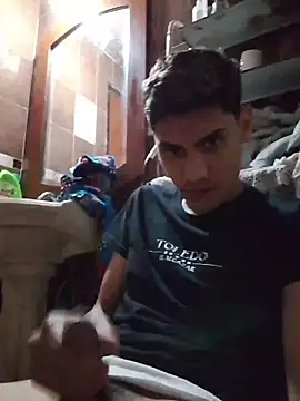 aispuro8505 online show from 03-02-26, 07:37