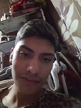 aispuro8505 online show from 03-03-26, 08:09