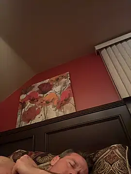 Snapshot of DILFiGuess11 chatting on 02-02-26, 08:24 DILFiGuess11 online show from 02-02-26, 08:24