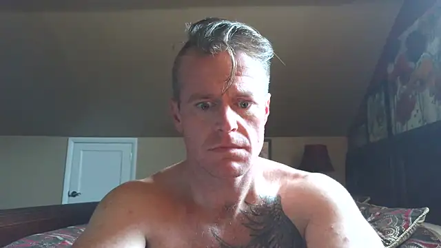 DILFiGuess11 online show from 05-24-26, 07:41