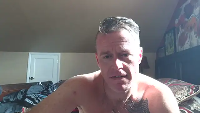 DILFiGuess11 online show from 05-30-26, 08:50