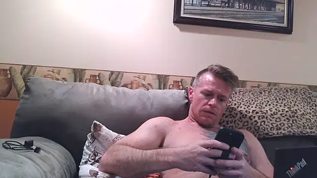 DILFiGuess11 online show from 06-08-26, 04:02
