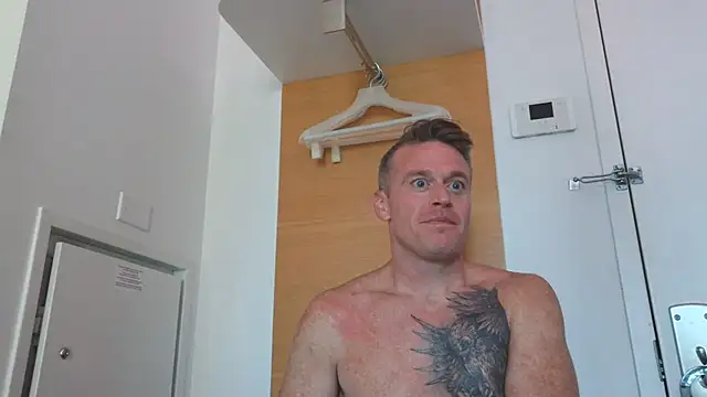 DILFiGuess11 online show from 07-09-26, 11:14