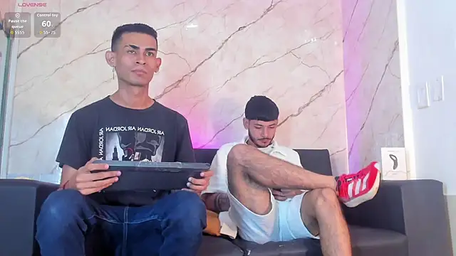 Golldens Dreamss online show from 10-14-25, 07:58