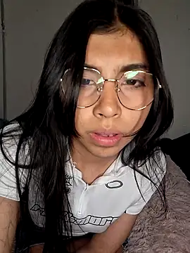 Snapshot of DianeSuns_ chatting on 09-10-25, 03:06 DianeSuns online show from 09-10-25, 03:06