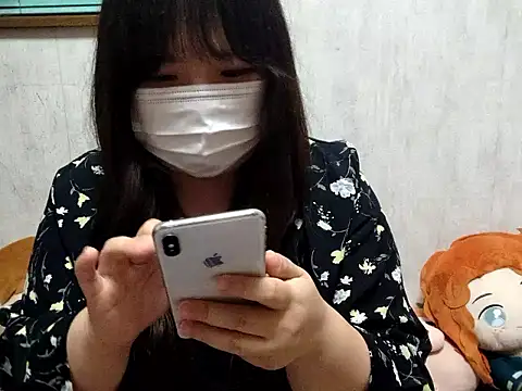 AYA dayo online show from 04-28-26, 01:38