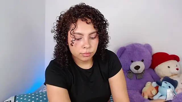 ViolettaMiller  online show from 02-16-26, 01:07