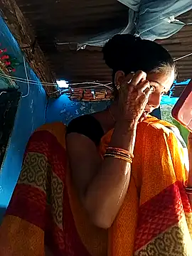 Jooli xx online show from 09-15-25, 02:44