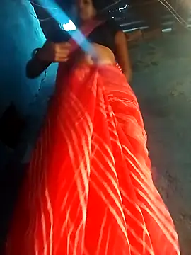 Jooli xx online show from 10-27-25, 03:32