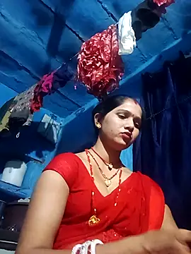 Jooli xx online show from 04-19-26, 03:33