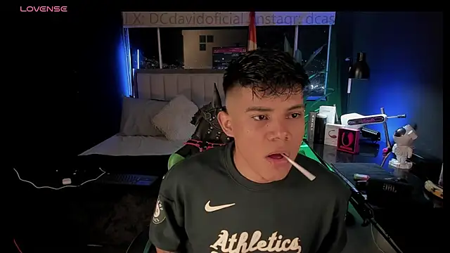 Jack castell online show from 04-23-26, 12:01