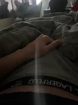 ekfjejwir online show from 11-24-25, 01:11