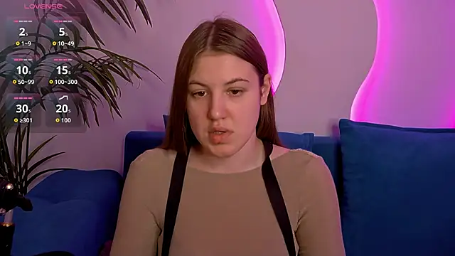 Snapshot of MelanieHenders chatting on 11-09-25, 05:50 MelanieHenders online show from 11-09-25, 05:50