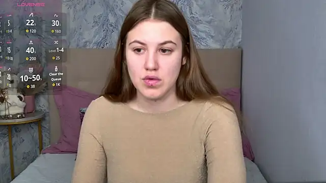 Snapshot of MelanieHenders chatting on 11-22-25, 05:28 MelanieHenders online show from 11-22-25, 05:28