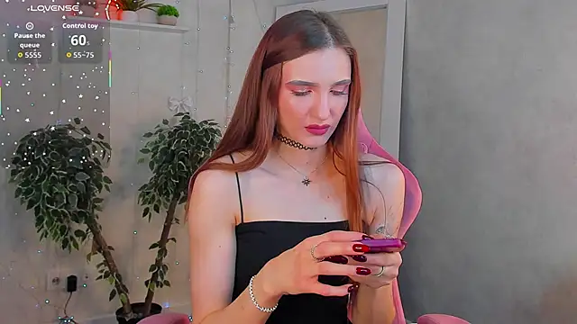 Alisha Green online show from 06-12-26, 09:19