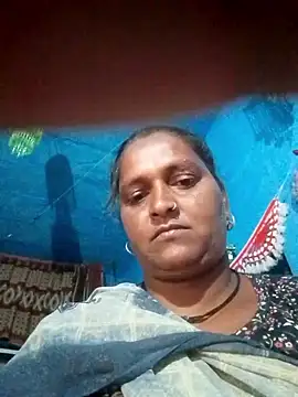 Ishwariya Hatwal online show from 10-21-25, 02:34