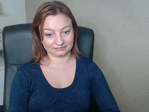 Snapshot of angelaSamt chatting on 10-11-25, 06:45 angelaSamt online show from 10-11-25, 06:45