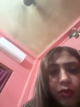 Snapshot of PixelPhantom101 chatting on 11-13-25, 08:46 PixelPhantom101 online show from 11-13-25, 08:46