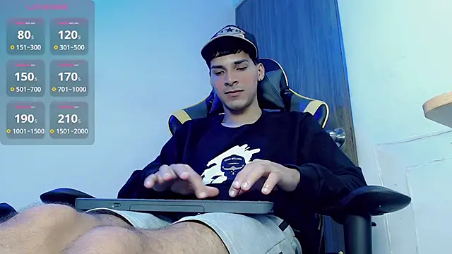 Snapshot of yankees_ chatting on 09-29-25, 01:16 yankees online show from 09-29-25, 01:16