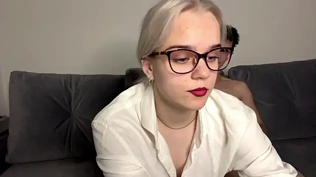 bawdycouplee online show from 09-21-25, 03:24