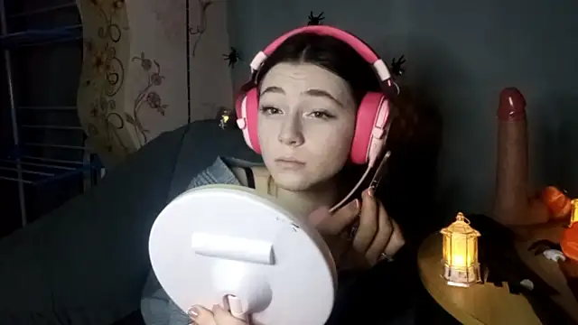 Snapshot of Sophiecuttie chatting on 11-02-25, 03:14 Sophiecuttie online show from 11-02-25, 03:14