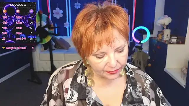 Kira Kenett online show from 10-27-25, 05:50