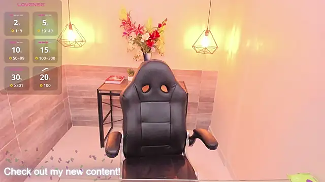 HatsaJones online show from 11-25-25, 03:50