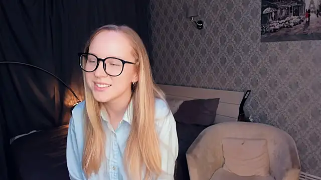 SoonMoor online show from 10-09-25, 05:11