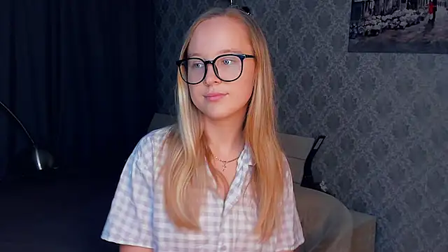 SoonMoor online show from 10-11-25, 06:39